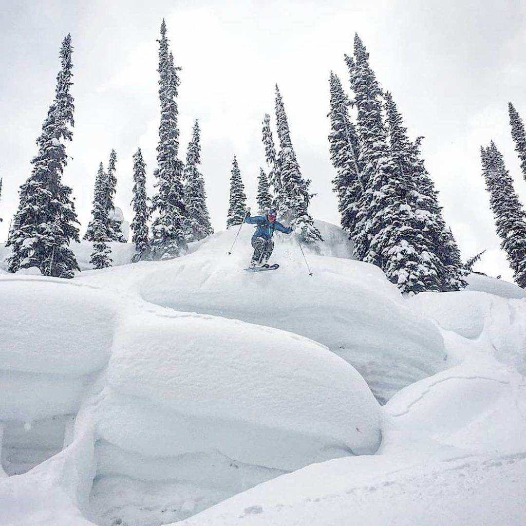 Heli-Skiing in April at CMH