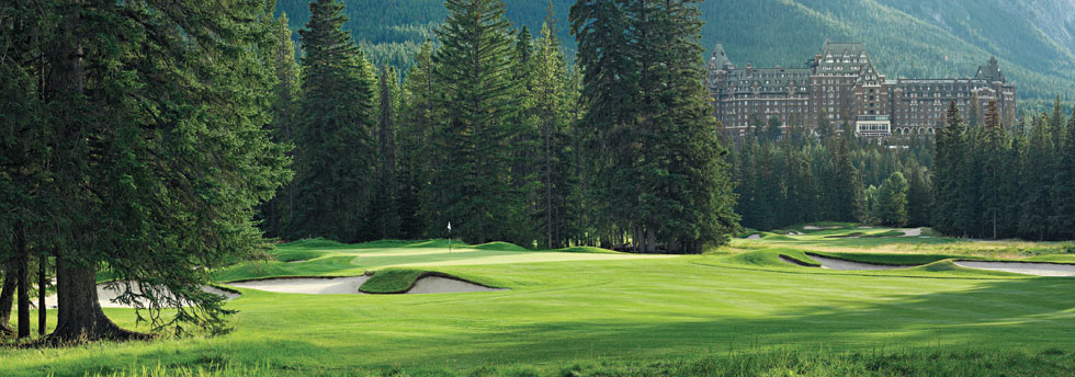 things to do in Banff in summer - golfing in Banff